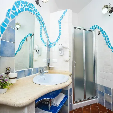 住宿加早餐酒店 Faunele 奥罗塞伊