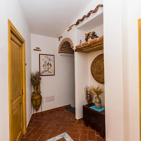 Faunele 3* 奥罗塞伊