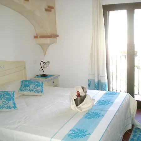 住宿加早餐酒店 Faunele 奥罗塞伊