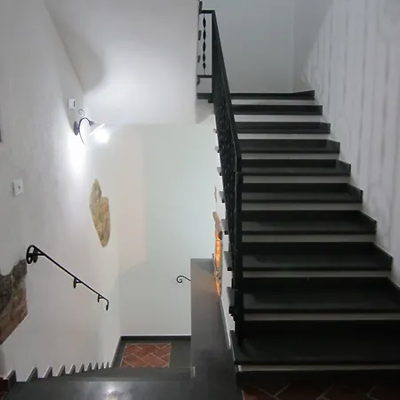 Faunele Bed & Breakfast 3*