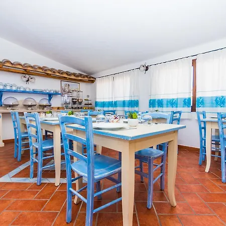 Faunele オロゼーイ